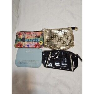 Womens 4-Piece Cosmetic Bag Bundle Zipper Pouch Assorted Mixed Styles Aloha Bold